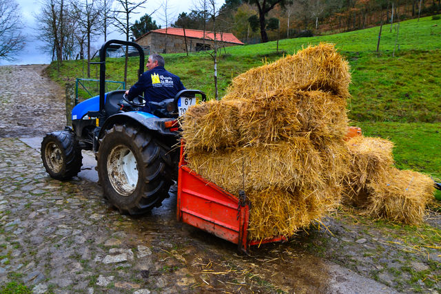 Quinta da Mata Chaves tractor hooibalen