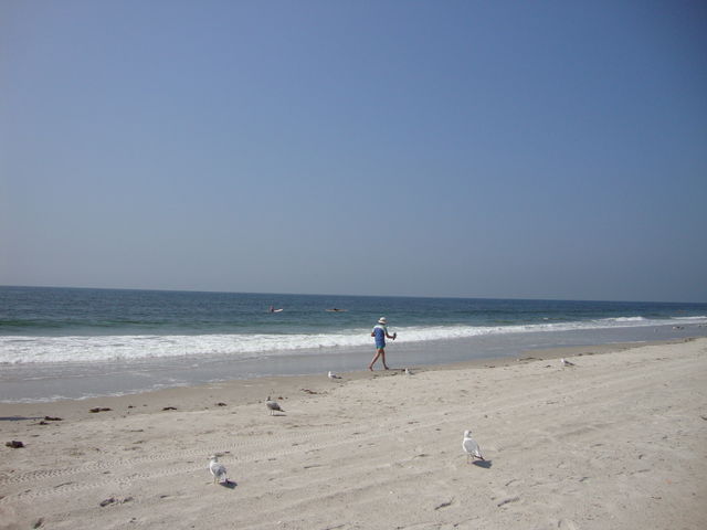 Strand New York Lido Beach