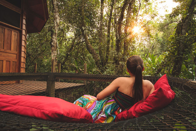 Rondreis Colombia Meta La Macarena La Manigua lodge loungen op je eigen net