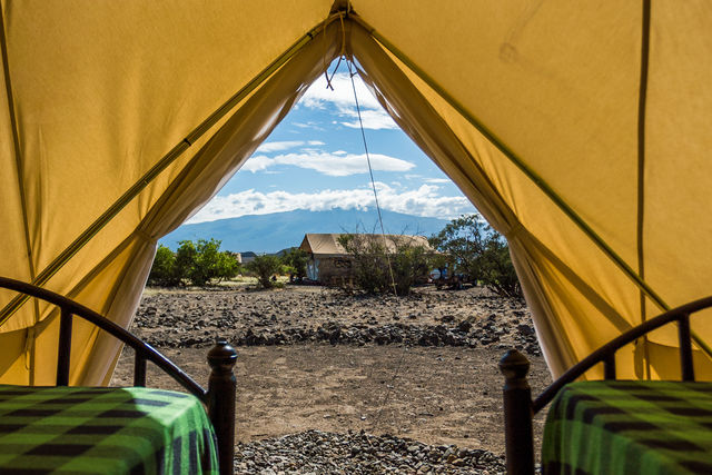 Rondreis Tanzania Lake Natron Bell tent