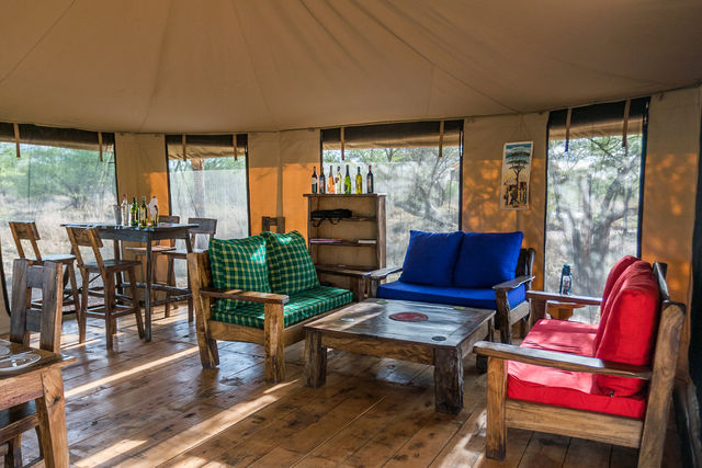 Rondreis Tanzania Serengeti restaurant